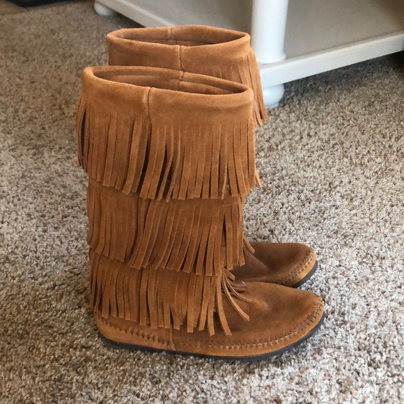 Minnetonka Shoes - Minnetonka Boots